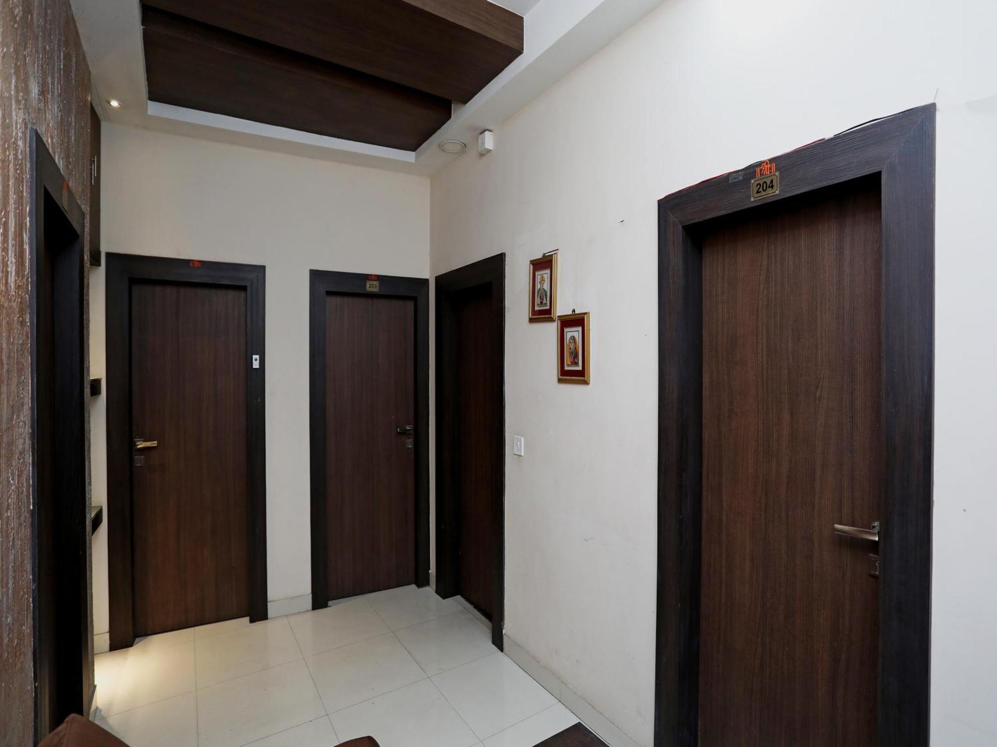 Hotel O South Fern Kolkata Exterior photo